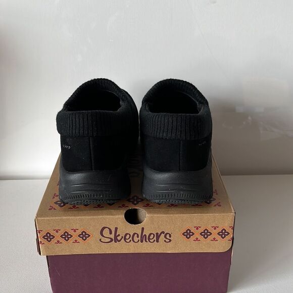 Skechers Easy Going New Road Nylon Water Repellent Slip- Ons - Picture 5 of 6